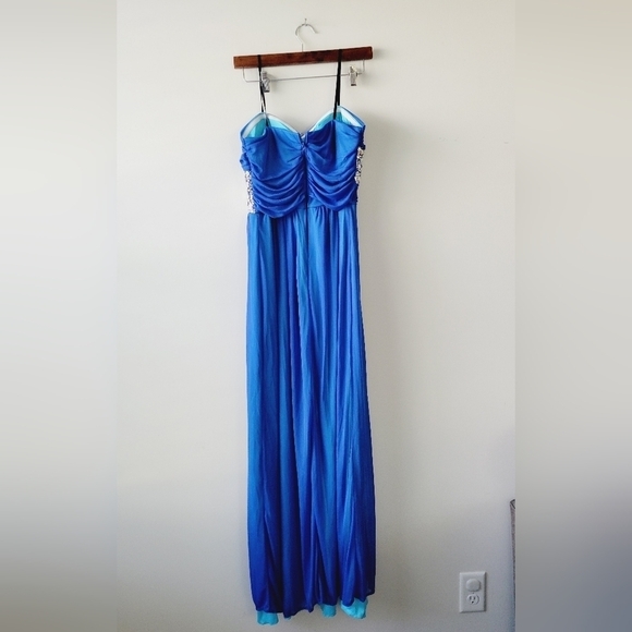 City‎ Triangles blue color formal prom dress with rhynestones size 13 - Picture 8 of 8
